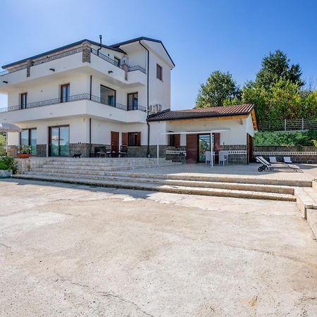 Villa Santoro Ai Tre Ulivi Con Piscina Privata Caiazzo Экстерьер фото