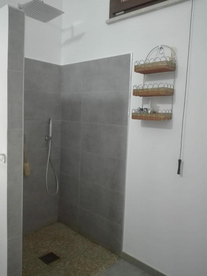 Villa Santoro Ai Tre Ulivi Con Piscina Privata Caiazzo Экстерьер фото
