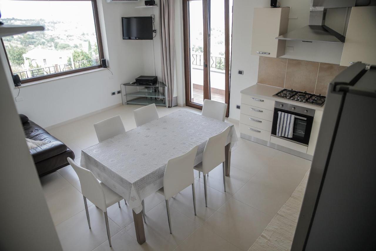 Villa Santoro Ai Tre Ulivi Con Piscina Privata Caiazzo Экстерьер фото
