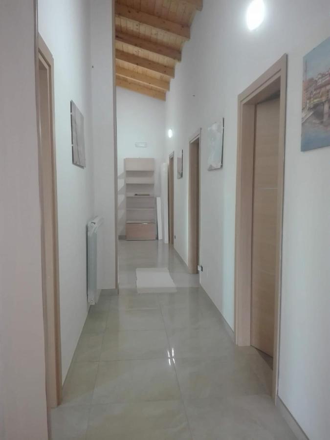 Villa Santoro Ai Tre Ulivi Con Piscina Privata Caiazzo Экстерьер фото