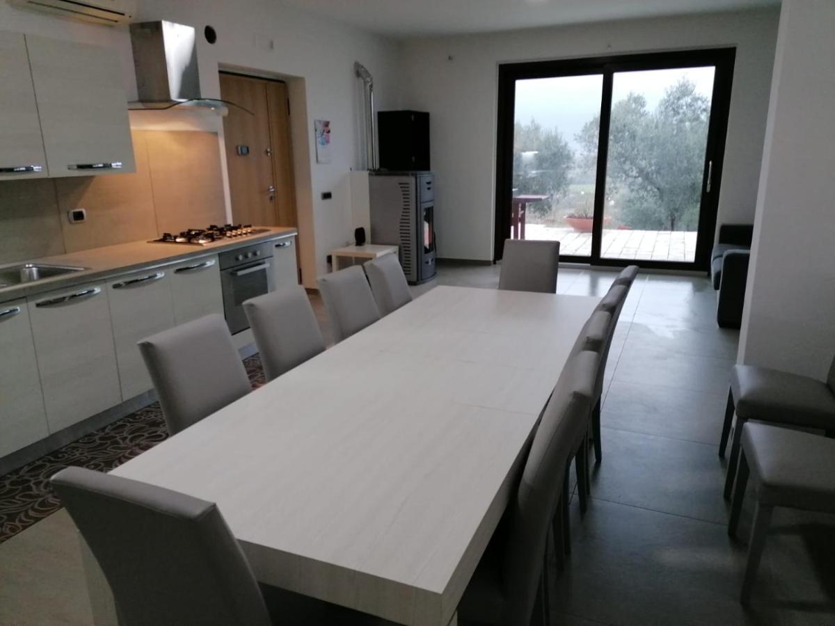 Villa Santoro Ai Tre Ulivi Con Piscina Privata Caiazzo Экстерьер фото