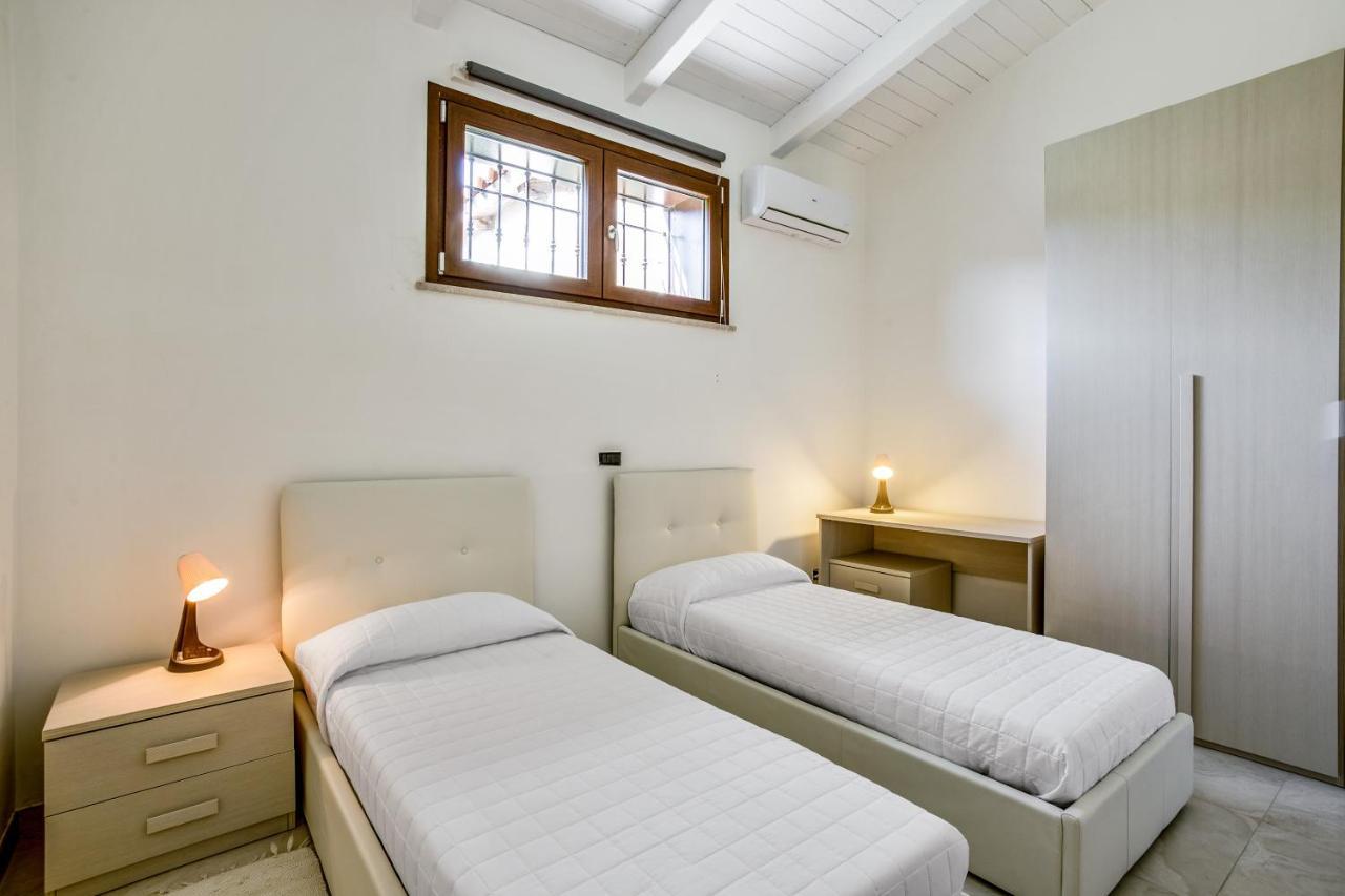 Villa Santoro Ai Tre Ulivi Con Piscina Privata Caiazzo Экстерьер фото